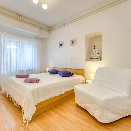 Apartment Emil-2 By Interhome *
