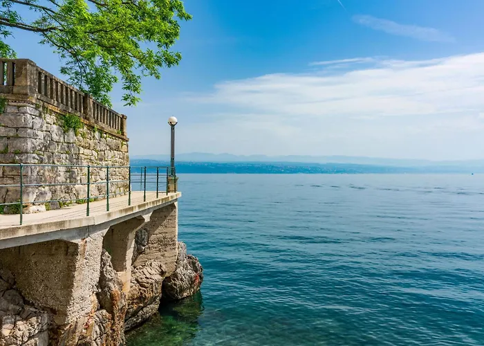 Appartamento Emil By Interhome Laurana